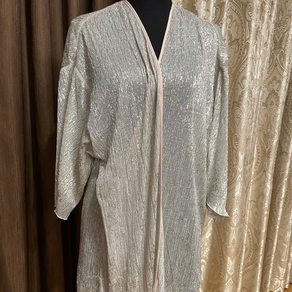 Dressing gown